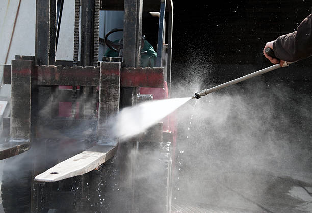 Best Sidewalk Pressure Washing  in Olcott, NY